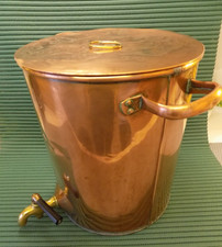 tea urn for sale  WELLINGBOROUGH