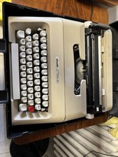 Vintage macchina scrivere usato  Vezza d'Alba
