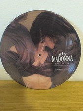 Madonna like prayer usato  Udine