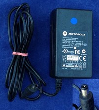 Usado, Carregador Original MOTOROLA NU18-4057300-I3 568068-001-00 5.7V 3A 5.5mm/2.1mm comprar usado  Enviando para Brazil