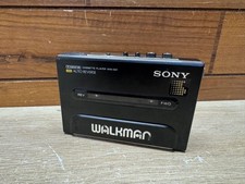 Reproductor de casete portátil Sony WM-501 Walkman con enchufe de batería probado y funcionando segunda mano  Embacar hacia Mexico