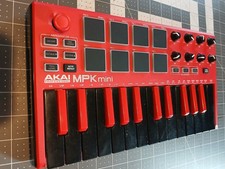 Akai Professional MPK Mini edição especial vermelho comprar usado  Enviando para Brazil