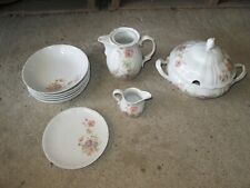 Vaisselle assiette soupiere d'occasion  Lagnieu