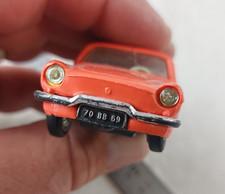 Ancienne petite voiture d'occasion  Seingbouse