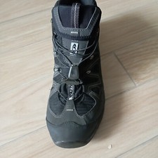 Scarponi montagna goretex usato  Trieste
