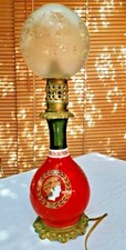 Ancienne lampe à pétrole électrifiée décor de médaillon personnages Greque 19ème na sprzedaż  Wysyłka do Poland