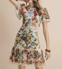 Gorgeous spring women for sale  Clermont
