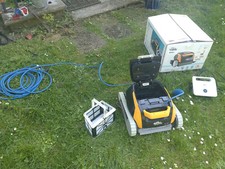 Robot piscine dolphin d'occasion  Saint-Mihiel