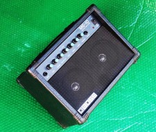 Amplificatore chitarra boss usato  Genzano di Roma