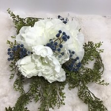 Beautiful white peonies for sale  Nine Mile Falls