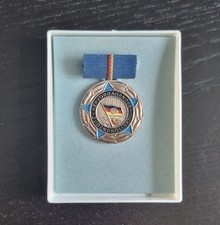 Ddr hervorragendes jugendkolle gebraucht kaufen  Halle