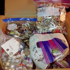 lots goodies for sale  Hamilton