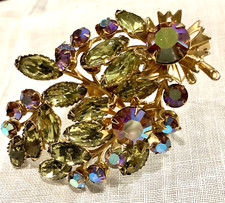 Vintage costume jewelry for sale  Willoughby
