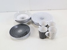 Camp4 premium geschirrset gebraucht kaufen  Grävenwiesbach