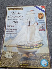 Wooden model cotre d'occasion  Expédié en Belgium