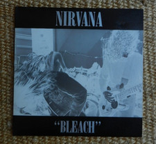 Nirvana bleach 834 d'occasion  Pézenas