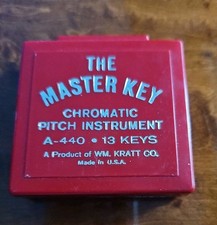 Instrumento de tubo de paso cromático de colección The Master Key WM Kratt Co A-440 13 teclas segunda mano  Embacar hacia Mexico