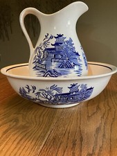 Vint pitcher basin for sale  Titusville
