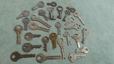 Lot petites clefs d'occasion  Bischheim