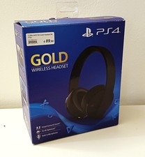 Gold wireless cuffie usato  Maniago