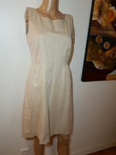 Jolie robe tara d'occasion  Plouarzel