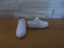 Paire chaussures poupée d'occasion  Quincy-sous-Sénart