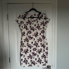 Vestido floral blanco y ciruela de maternidad tomillo talla L segunda mano  Embacar hacia Mexico