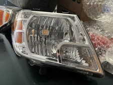 Faróis do fabricante de equipamento original Nissan Frontier 2019. Par. Direita+esquerda. Compatível com Frontier 2009-2019. comprar usado  Enviando para Brazil