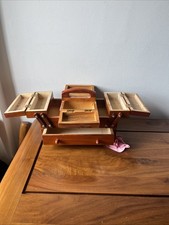 CAIXA DE COSTURA/JOIAS VINTAGE madeira envernizada design cantilever 8,5x5x5” comprar usado  Enviando para Brazil