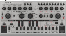 Behringer desktop synthesizer d'occasion Behringer desktop synthesizer d'occasion  Mérignac