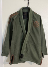 Kimono Sanabul Jiu Jitsu Top A2 Verde Artes Conjugais MMA Apenas Top Uniforme de Treinamento comprar usado Kimono Sanabul Jiu Jitsu Top A2 Verde Artes Conjugais MMA Apenas Top Uniforme de Treinamento comprar usado  Enviando para Brazil