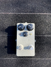 Analog man comp for sale  OSWESTRY