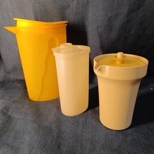 Lot pichets tupperware d'occasion  Saint-Amans-Soult