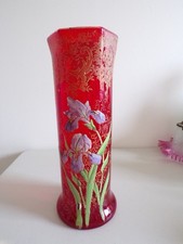 Vase verre rouge d'occasion  Les Trois-Moutiers