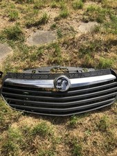 Vauxhall vivaro grille for sale  LOUGHTON