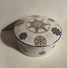 Prouna winter crystal for sale  Saint Charles