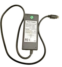 Alimentatore input 100 usato  Teramo