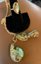 Gorgeous green gold for sale  Clyde