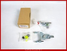 Kit completo fissaggio usato  Siracusa