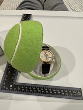Usado, Estojo de bola de tênis de marca desconhecida para relógio.  Funcionando comprar usado  Enviando para Brazil