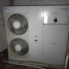 Pompa calore daikin usato  Caltanissetta