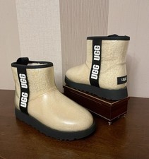 Ugg australia women for sale Ugg australia women for sale  LIVERPOOL