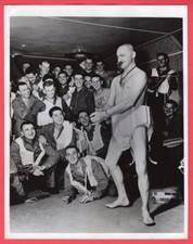 1942 entertaining soldiers for sale  Latonia