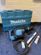 Makita 110v hm1213c for sale  READING