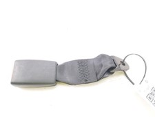 Attache ceinture sécurité d'occasion  Livron-sur-Drôme