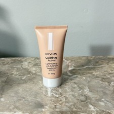 Usado, Maquiagem Revlon ColorStay Active Light com SoftFlex à prova de suor 01 marfim nova sem caixa comprar usado  Enviando para Brazil