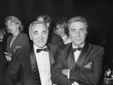 Photo charles aznavour d'occasion Photo charles aznavour d'occasion  France