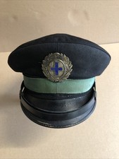 Berretto con fregio usato Berretto con fregio usato  Maccagno con Pino e Veddasca