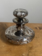 Antique perfume bottle d'occasion  Expédié en Belgium
