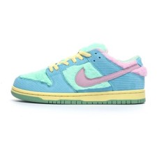 Tênis de cano baixo peludo pastel contraste design Swoosh calçado superior de pelúcia macia comprar usado  Enviando para Brazil